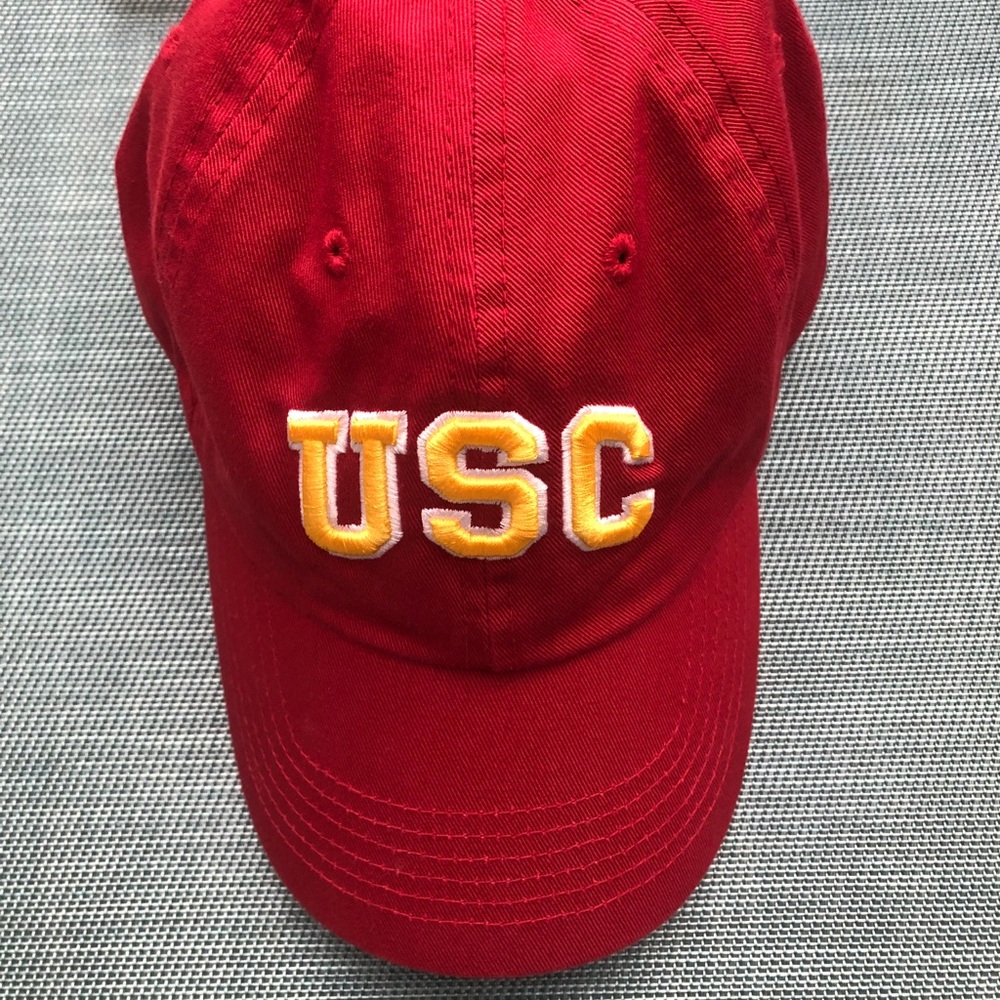 Men’s strapback baseball cap